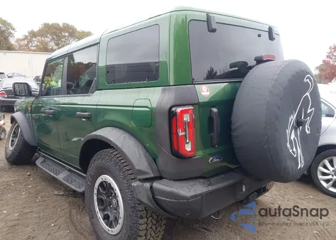 2025 Ford Bronco Badlands z USA, uszkodzony, nr VIN 1FMEE9BP9SLA89490